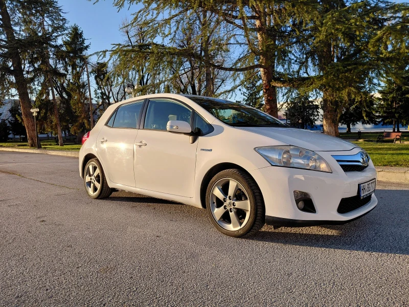 Toyota Auris Hybrid /Aytomat, снимка 5 - Автомобили и джипове - 52827557