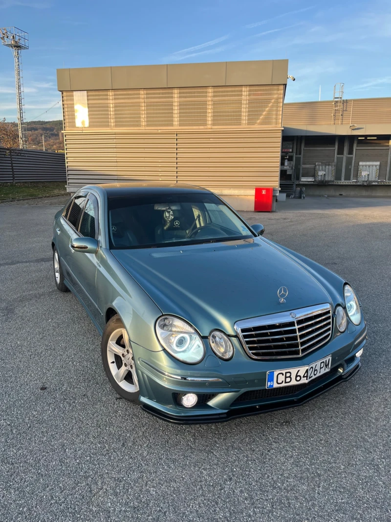 Mercedes-Benz E 240, снимка 2 - Автомобили и джипове - 52830358