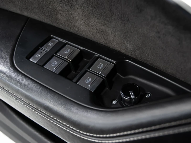 Audi A6 * TECHNIK 55 TFSI QUATTRO S LINE HEADS UP BLIND SP, снимка 15 - Автомобили и джипове - 52997605