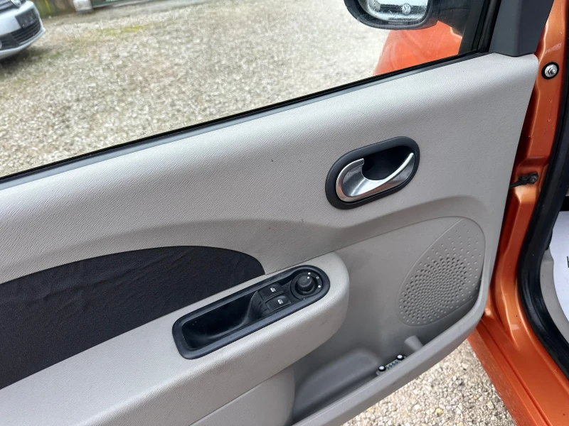 Renault Twingo 1.2 I Климатик, снимка 7 - Автомобили и джипове - 53285345