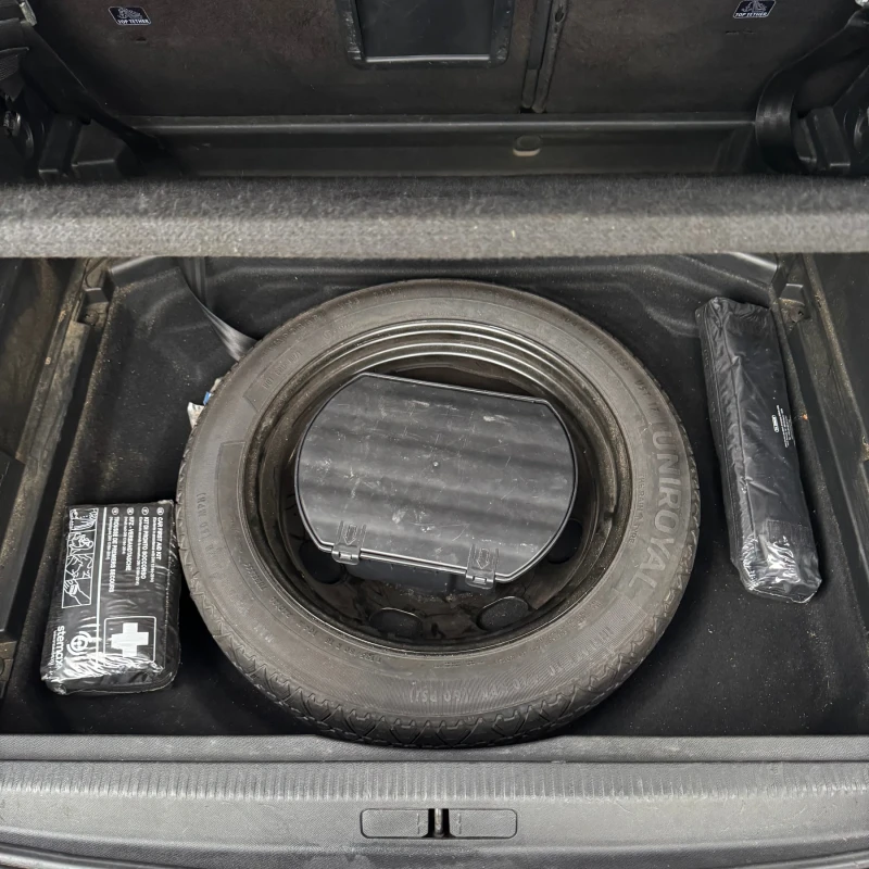 Peugeot 3008 2.0 HDi GT Line / Distronic / Massage / FULL, снимка 16 - Автомобили и джипове - 53375284