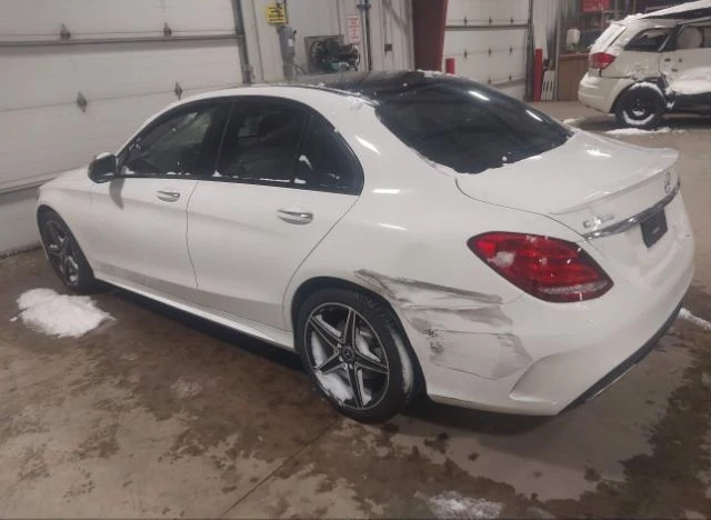 Mercedes-Benz C 300, снимка 3 - Автомобили и джипове - 49470846