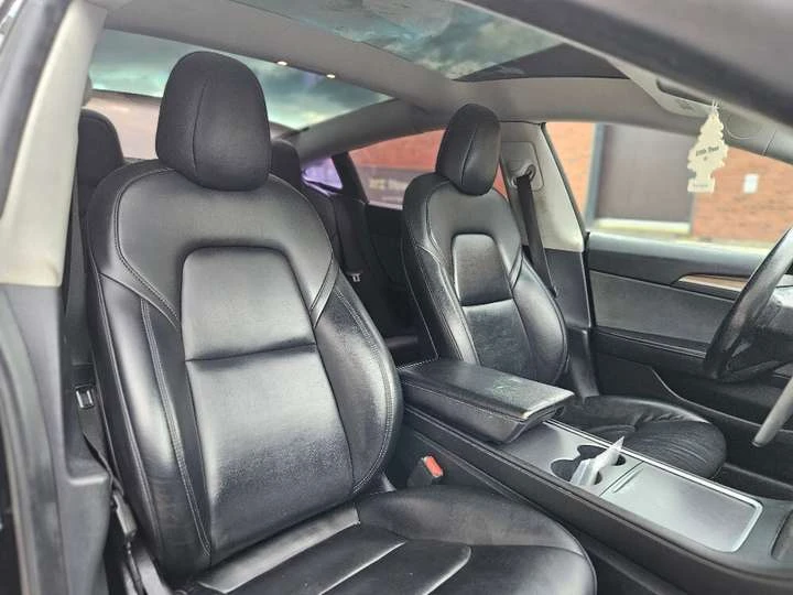 Tesla Model 3 LONG RANGE AWD DUAL MOTOR AUTOPILOT, снимка 11 - Автомобили и джипове - 54228450