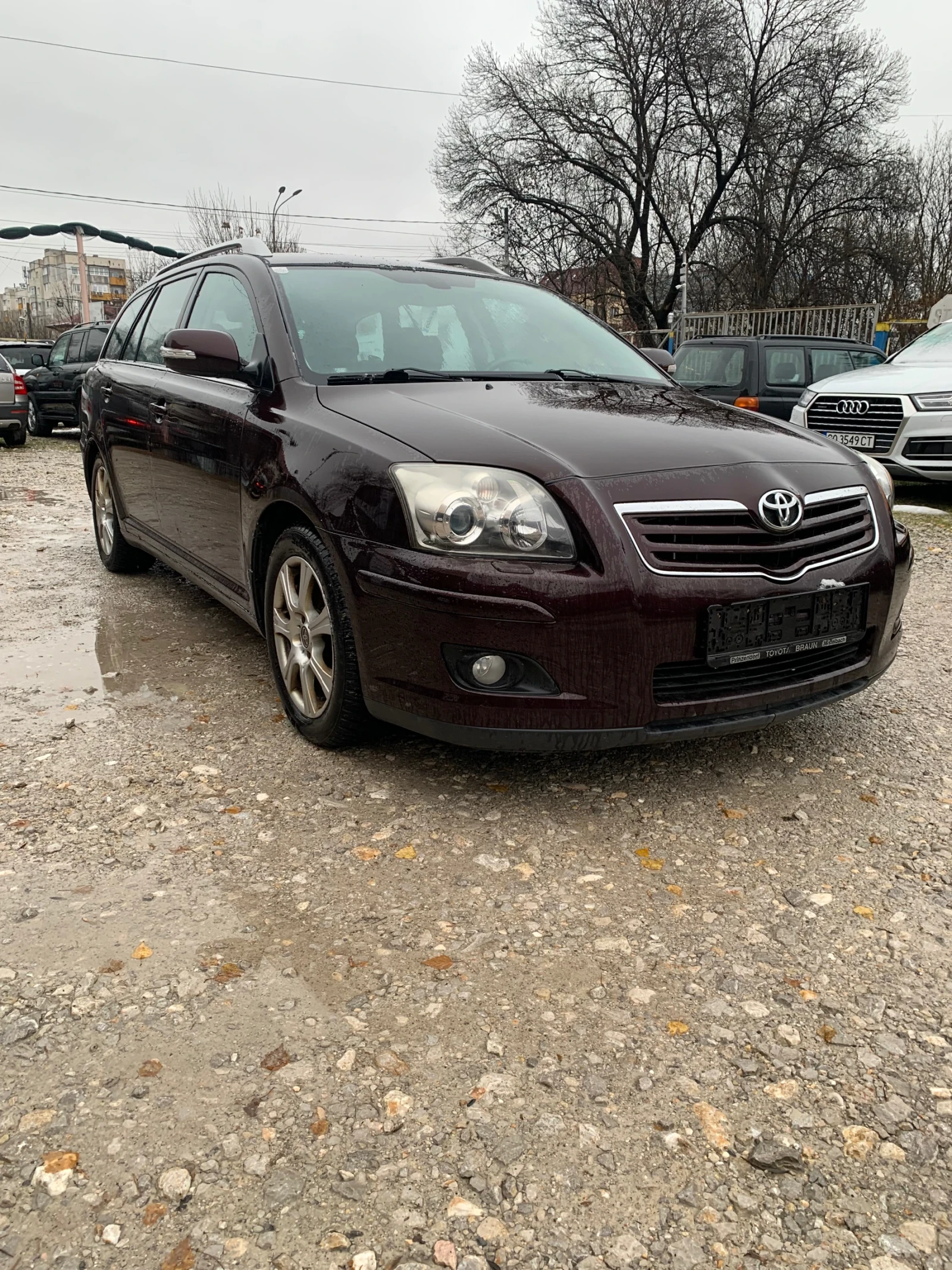 Toyota Avensis  - изображение 3