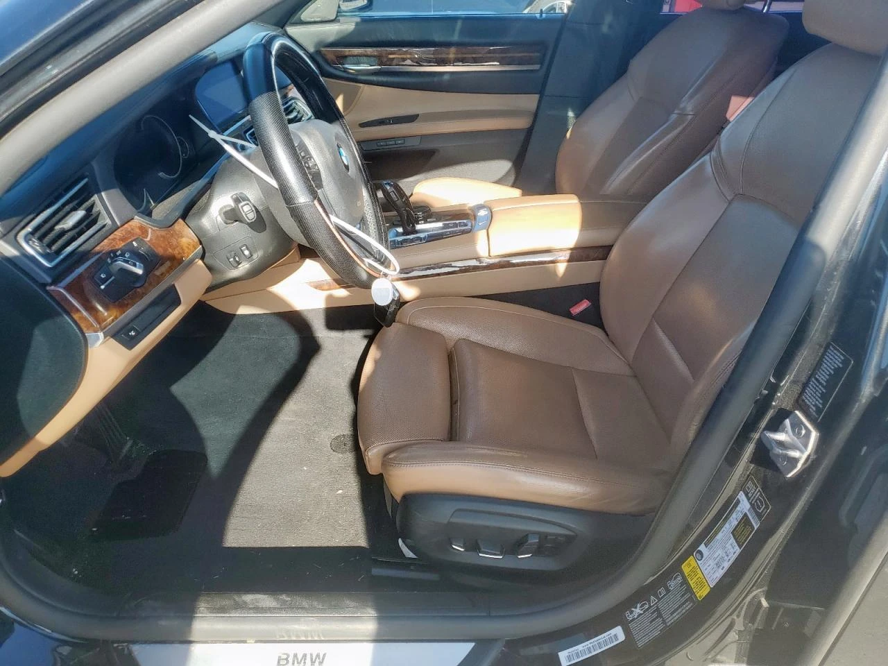 BMW 750 XI * КЛИП НА ДВИГАТЕЛ* * ЛИЗИНГ*  - изображение 7