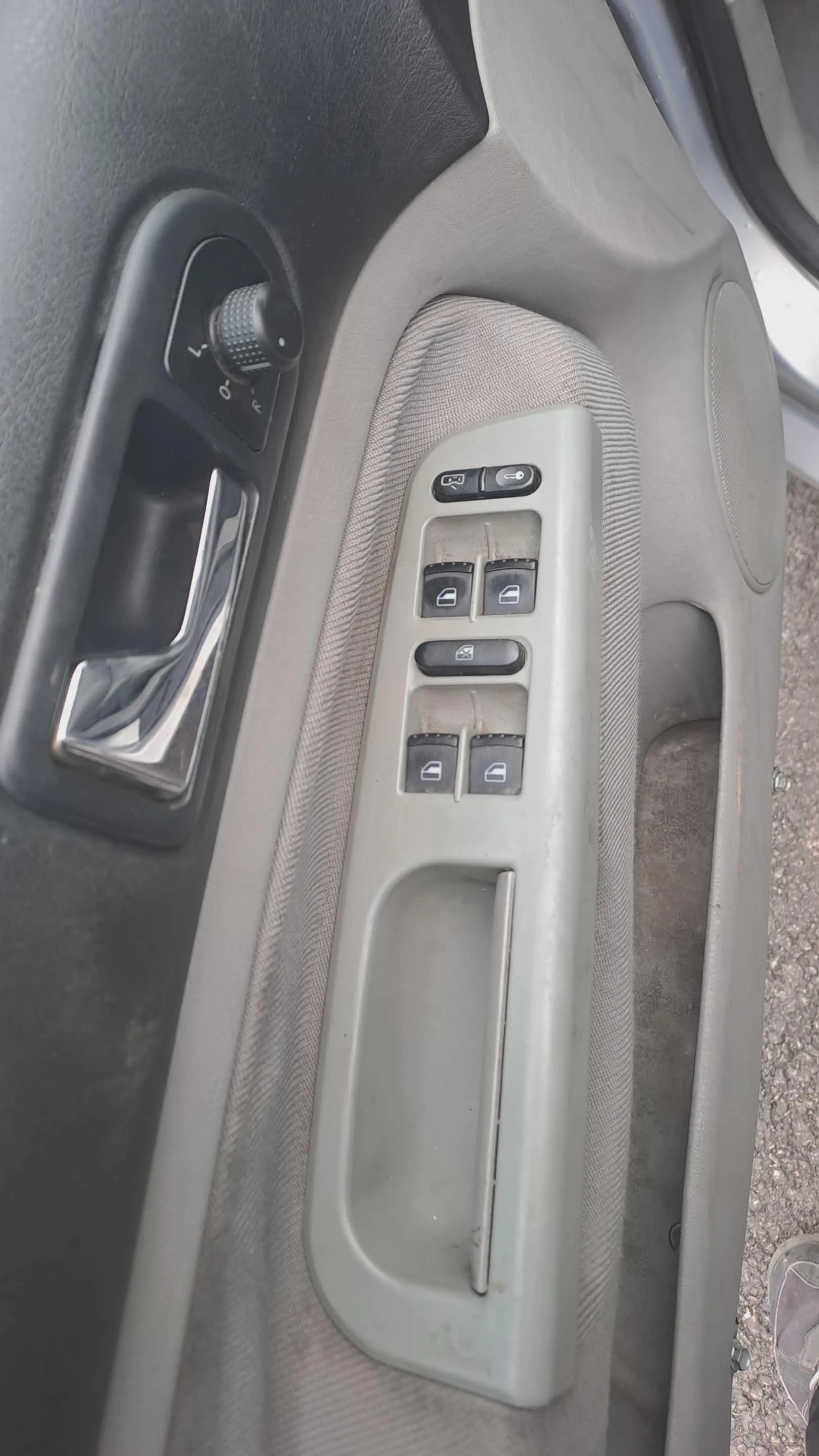 VW Golf 1.9TDi 90КС - изображение 10