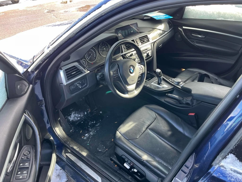 BMW 330 * 330i xDrive * CARFAX * ��� ������������ ������ | Mobile.bg � ����������� 5