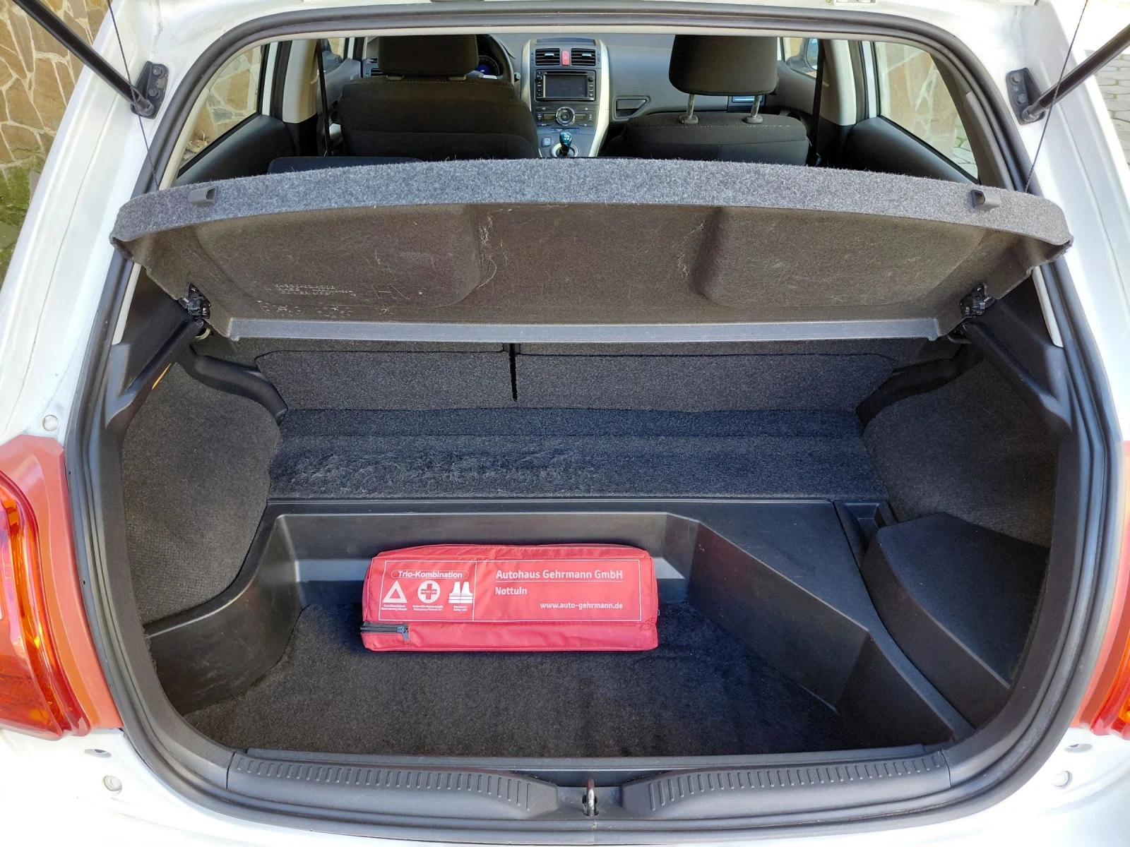 Toyota Auris Hybrid /Aytomat | Mobile.bg � ����������� 17