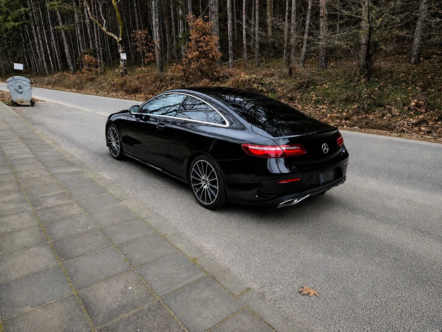 Mercedes-Benz E 220 d Coupe