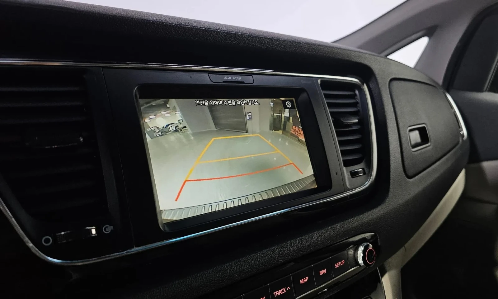 Kia Carnival 9-Seater Prestige | Mobile.bg � ����������� 14