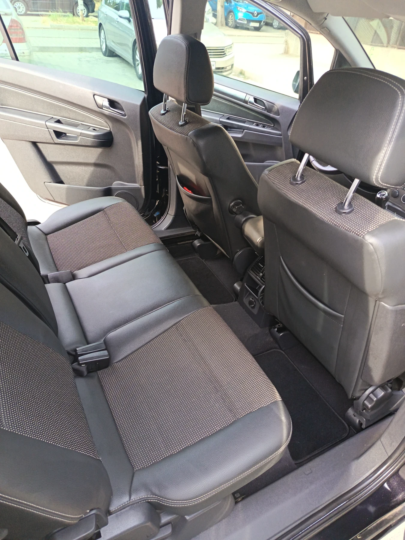 Opel Zafira 1.9 cdti - изображение 6