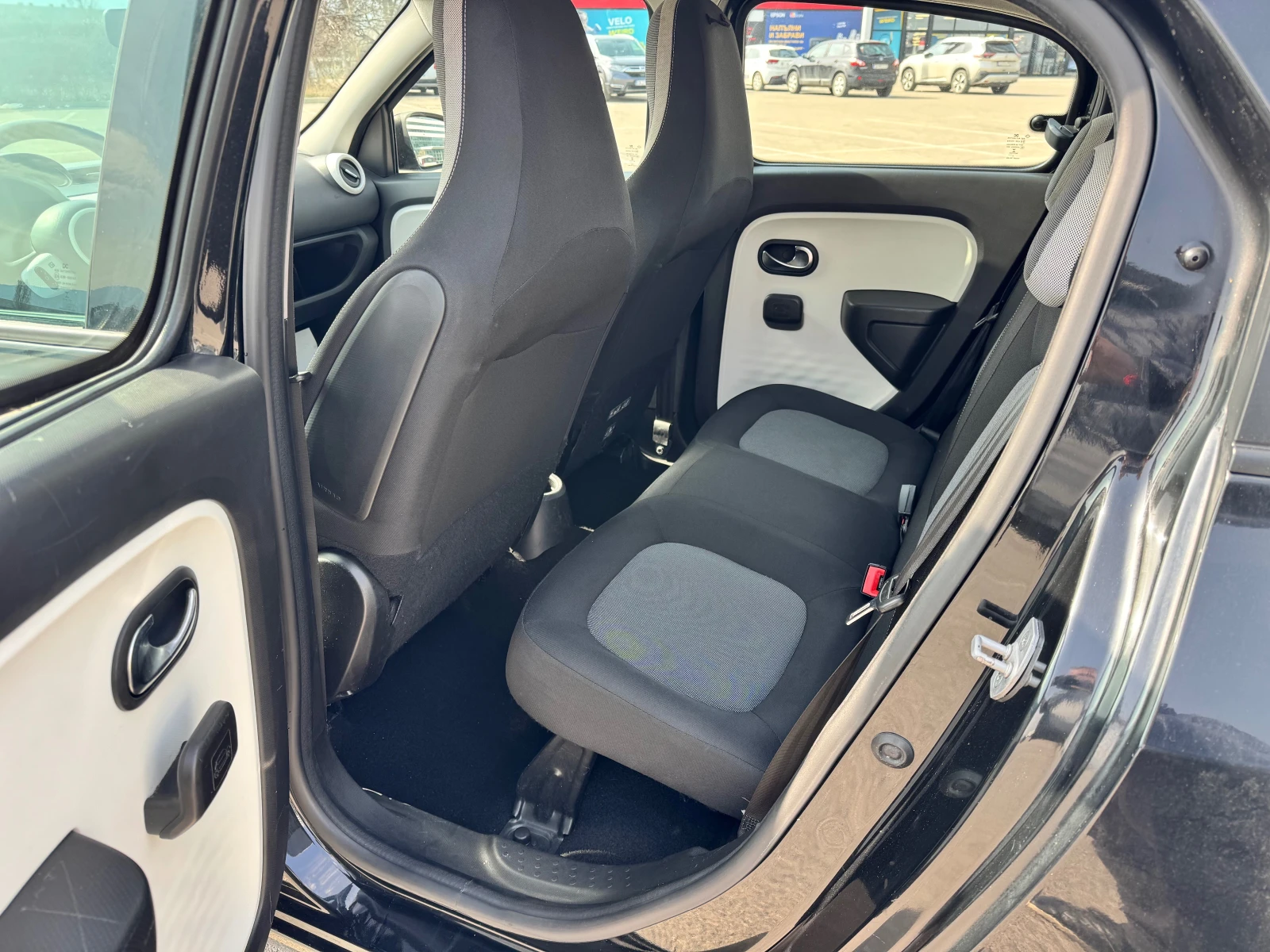 Renault Twingo 1.0i-75-25000�� | Mobile.bg � ����������� 14