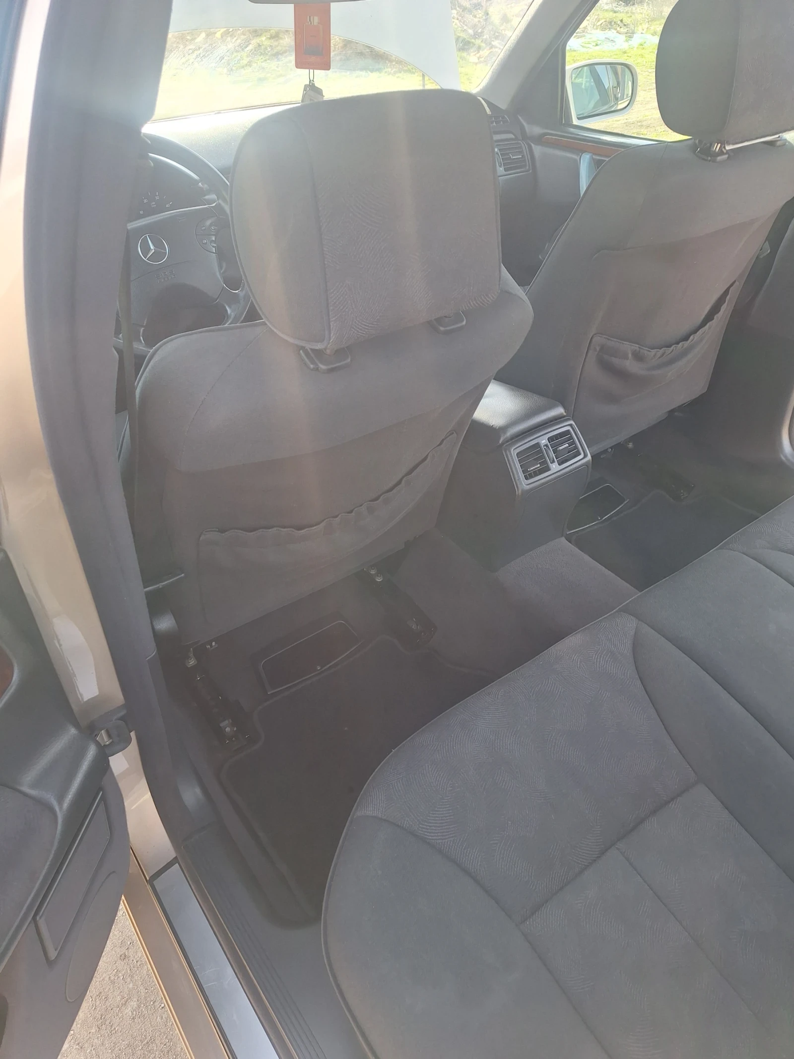 Mercedes-Benz E 270 27000, снимка 7 - Автомобили и джипове - 53843364