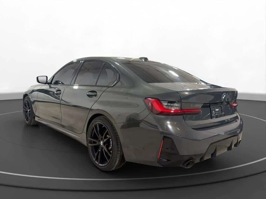 BMW 330 * 330i xDrive | RED INT | M SPORT | * CARFAX * ЦЕН, снимка 5 - Автомобили и джипове - 53876098