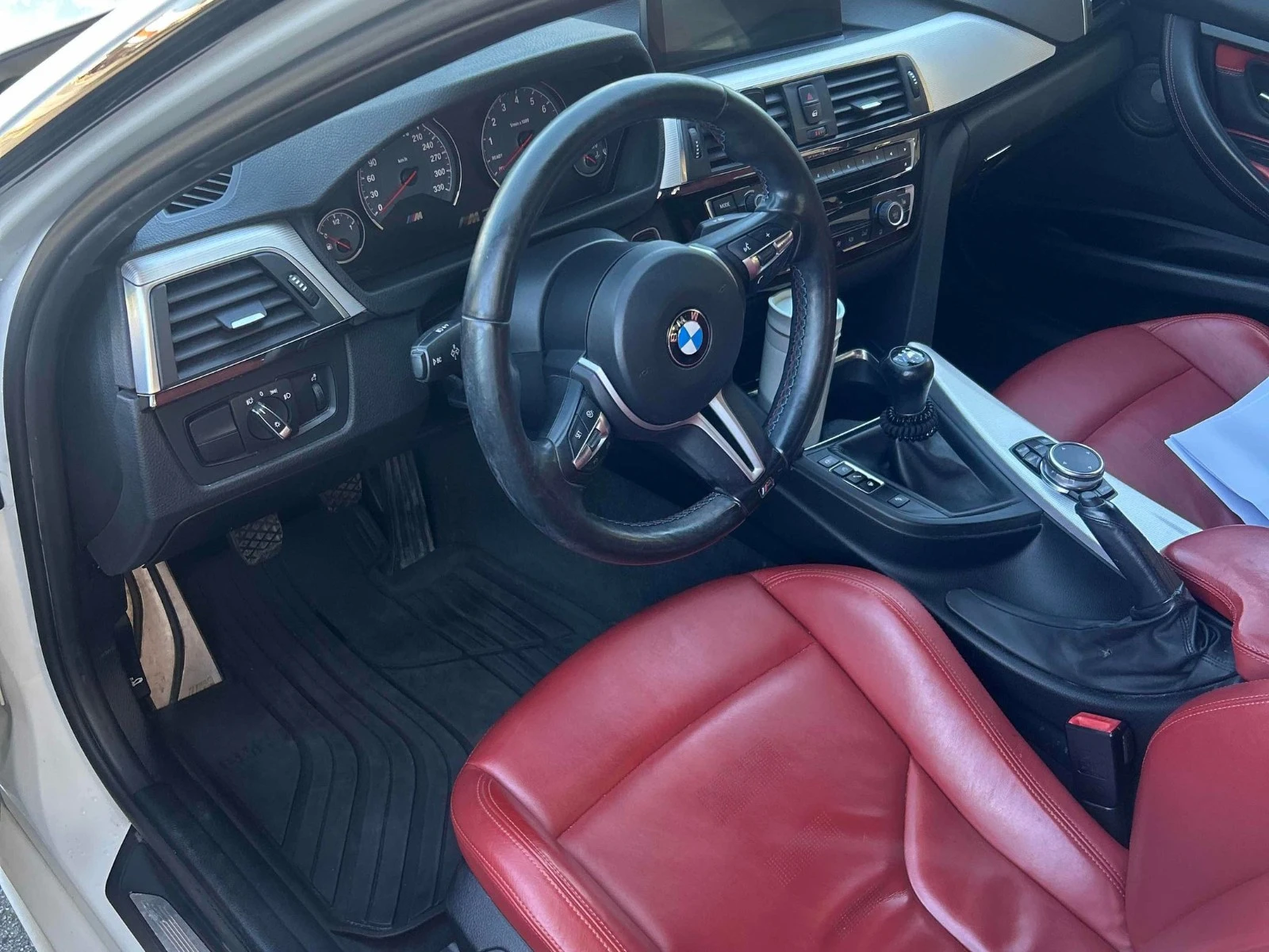 BMW M3 С РЕГИСТРАЦИЯ & АВТО КРЕДИТ, снимка 7 - Автомобили и джипове - 53894594