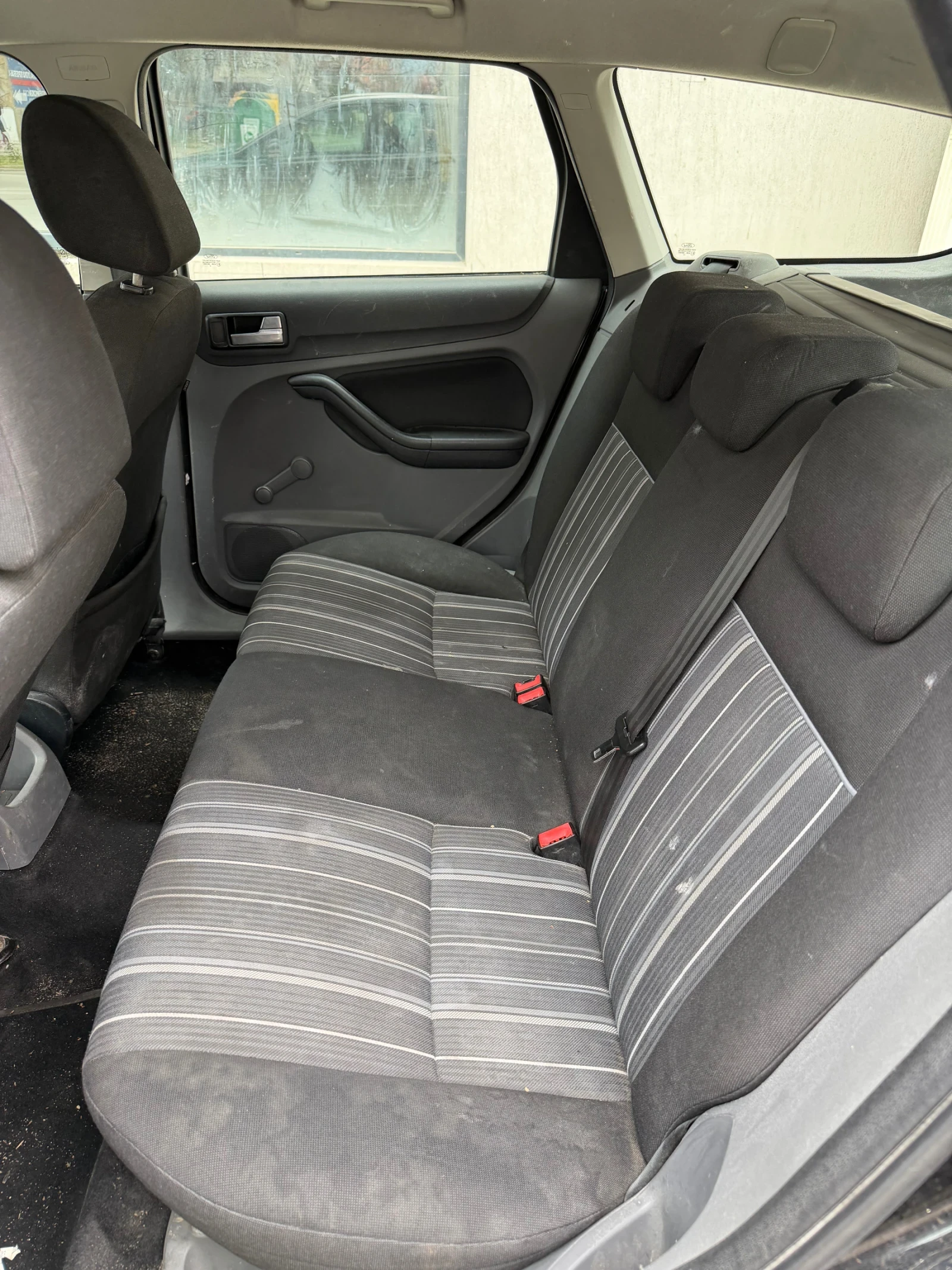 Ford Focus 1.6tdi , снимка 11 - Автомобили и джипове - 53926273