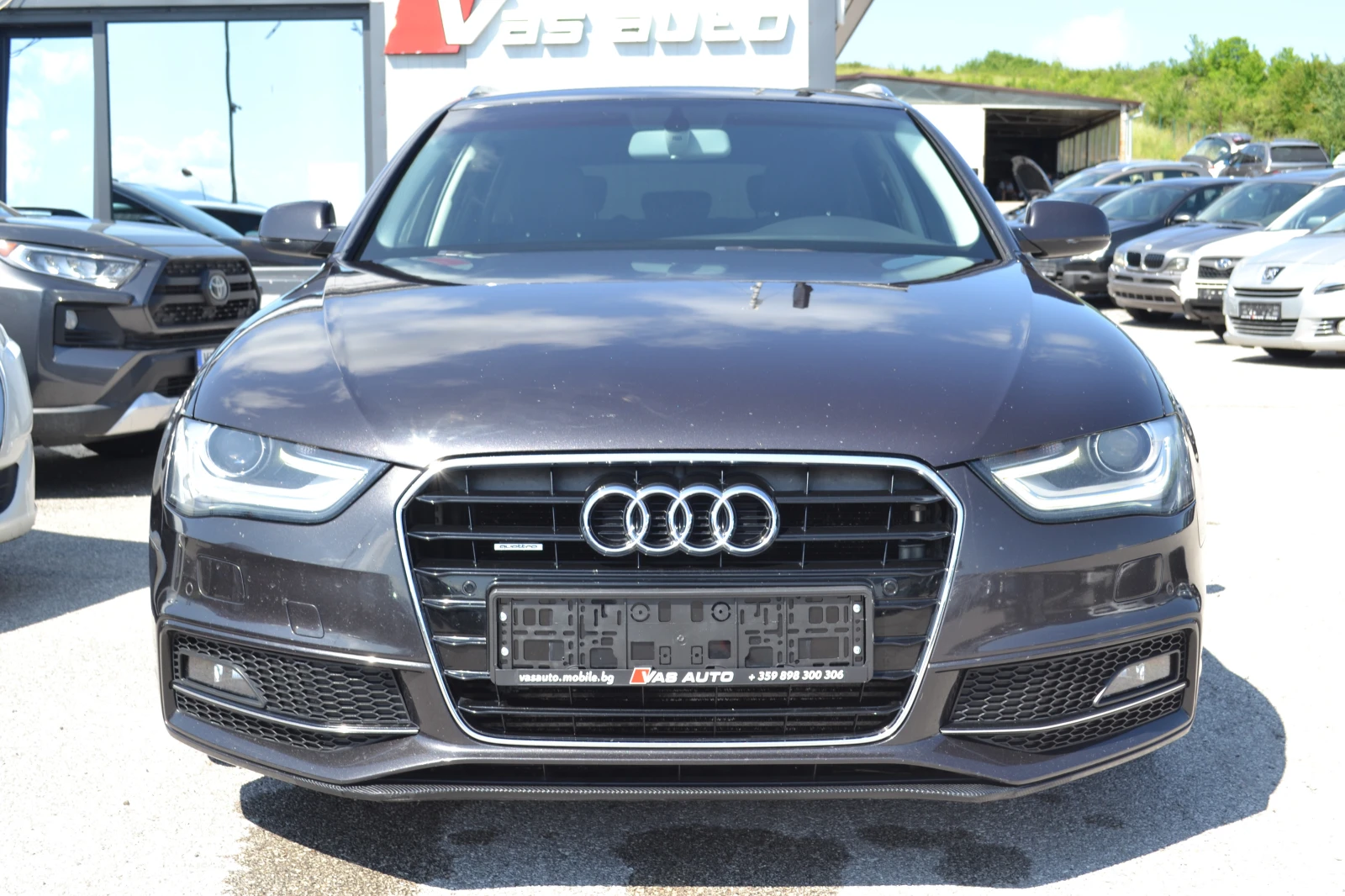 Audi A4 2.0TDI-4X4-S LINE
