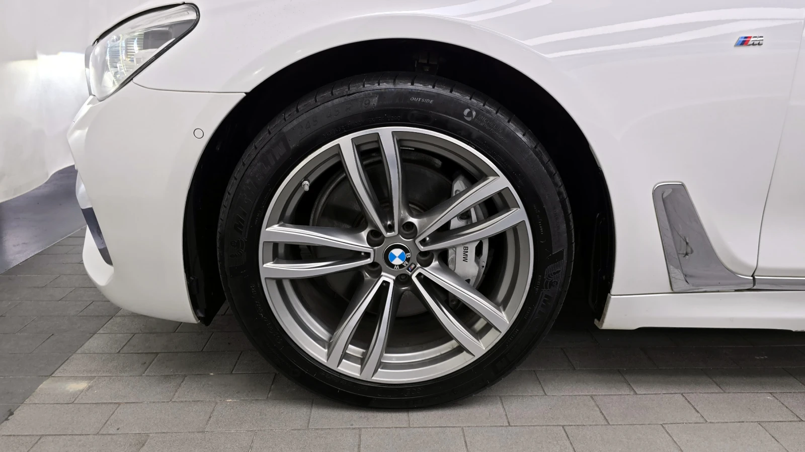 BMW 740 LI XDRIVE 40I| M| ТЕЛЕВИЗОРИ| 360| ОБДУХ| МАСАЖИ| , снимка 5 - Автомобили и джипове - 54509498