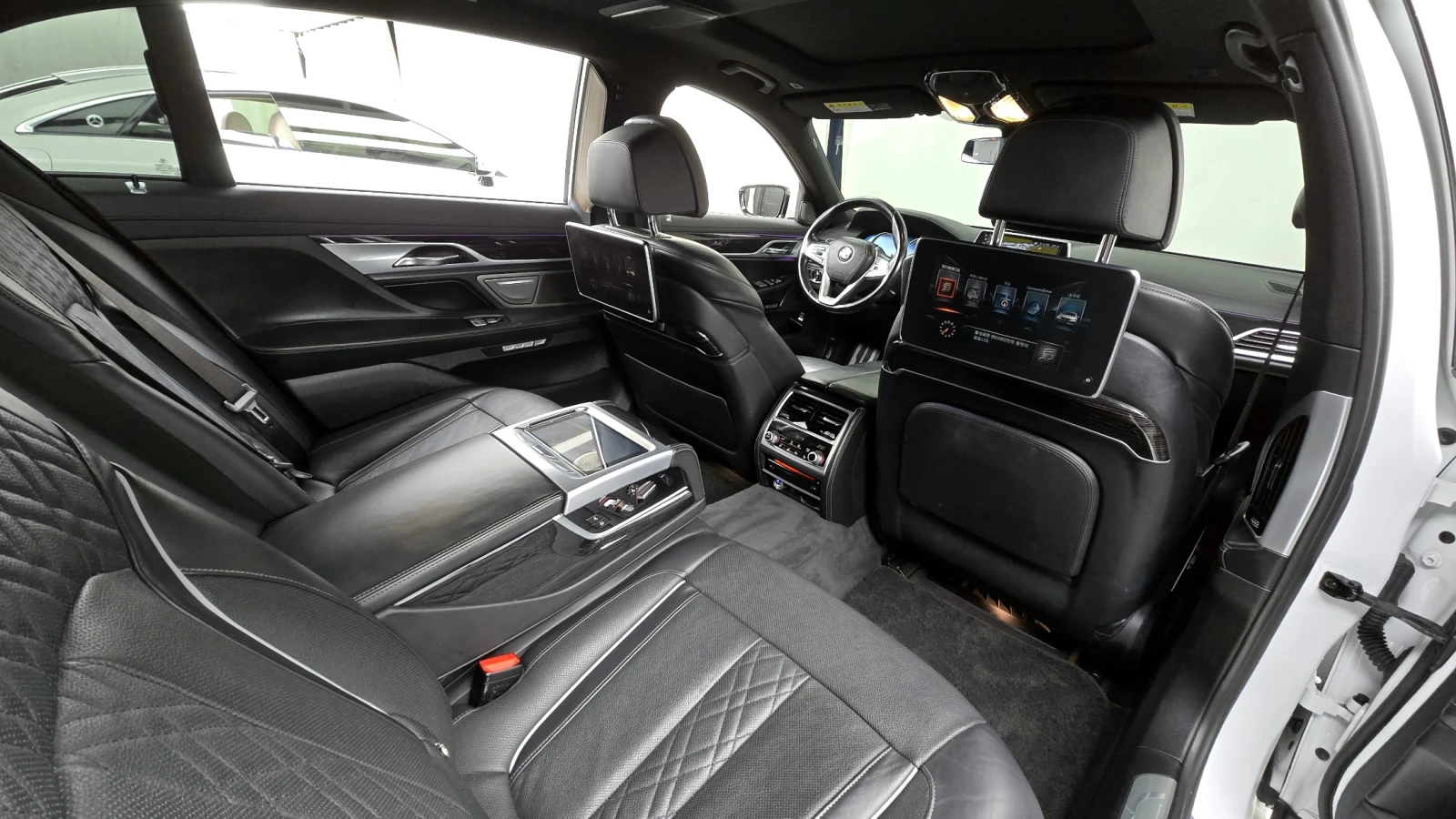 BMW 740 LI XDRIVE 40I| M| ТЕЛЕВИЗОРИ| 360| ОБДУХ| МАСАЖИ| , снимка 10 - Автомобили и джипове - 54509498