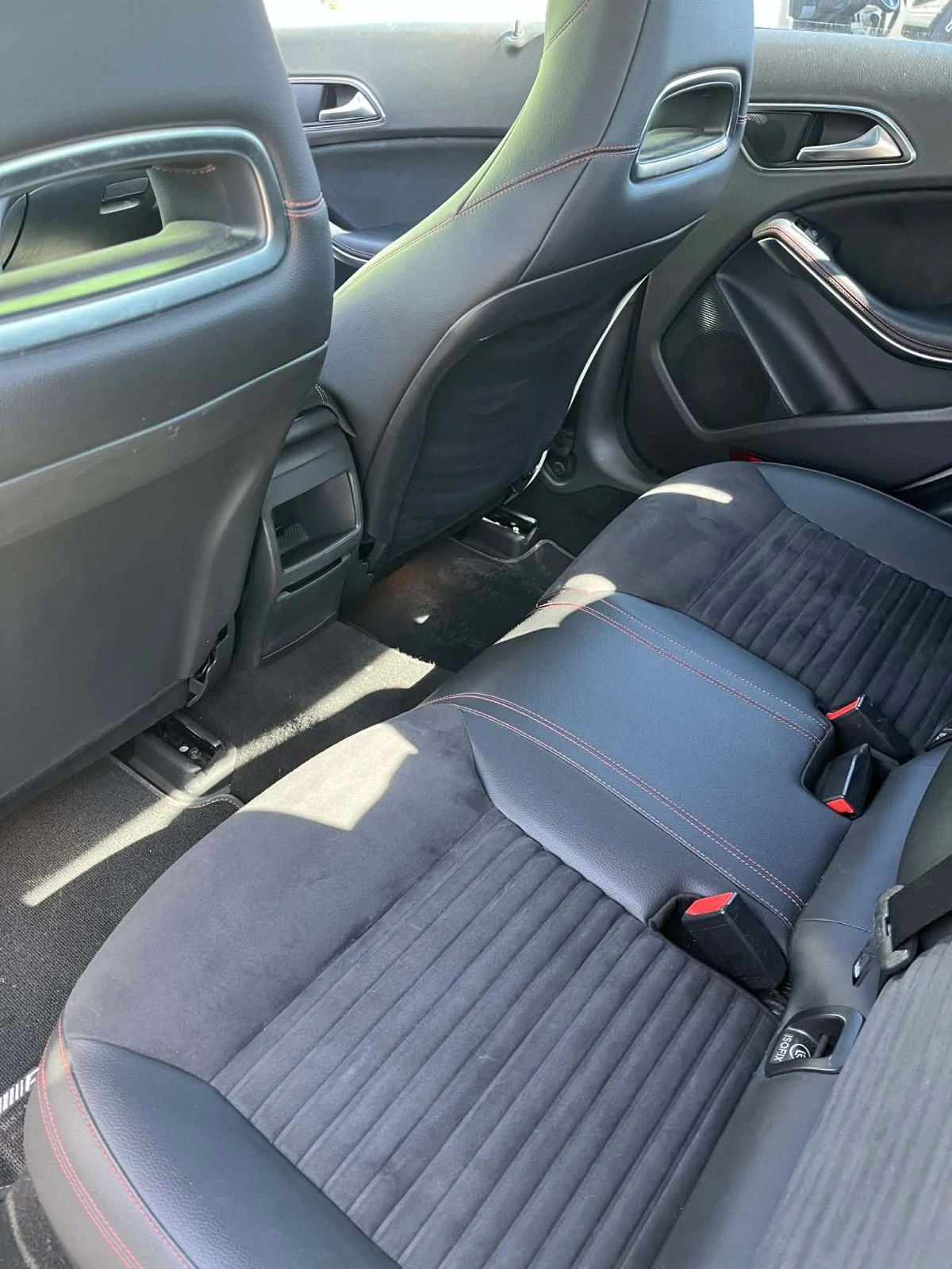 Mercedes-Benz CLA 220 AMG, снимка 5 - Автомобили и джипове - 54598055