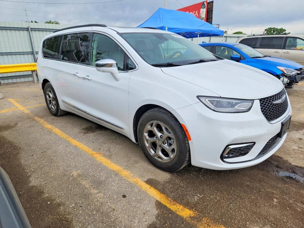 Chrysler Pacifica, снимка 4 - Автомобили и джипове - 54713396