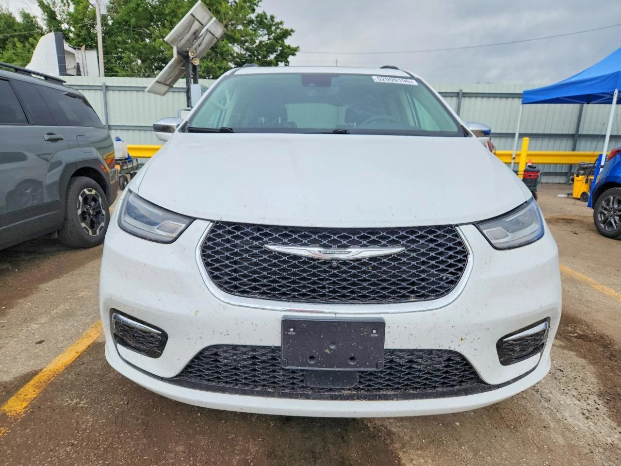 Chrysler Pacifica, снимка 5 - Автомобили и джипове - 54713396