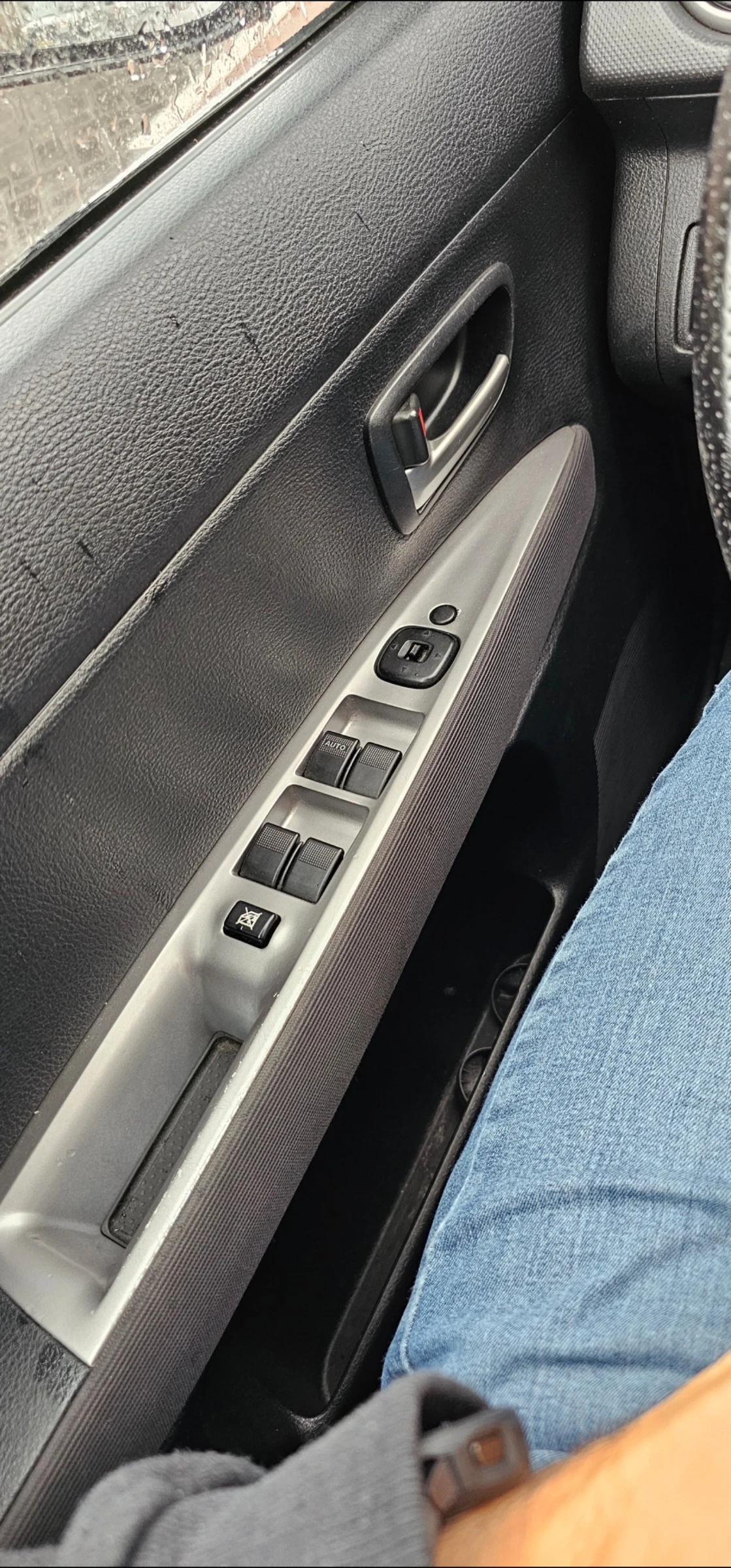 Mazda 2 1.4, снимка 4 - Автомобили и джипове - 55249894