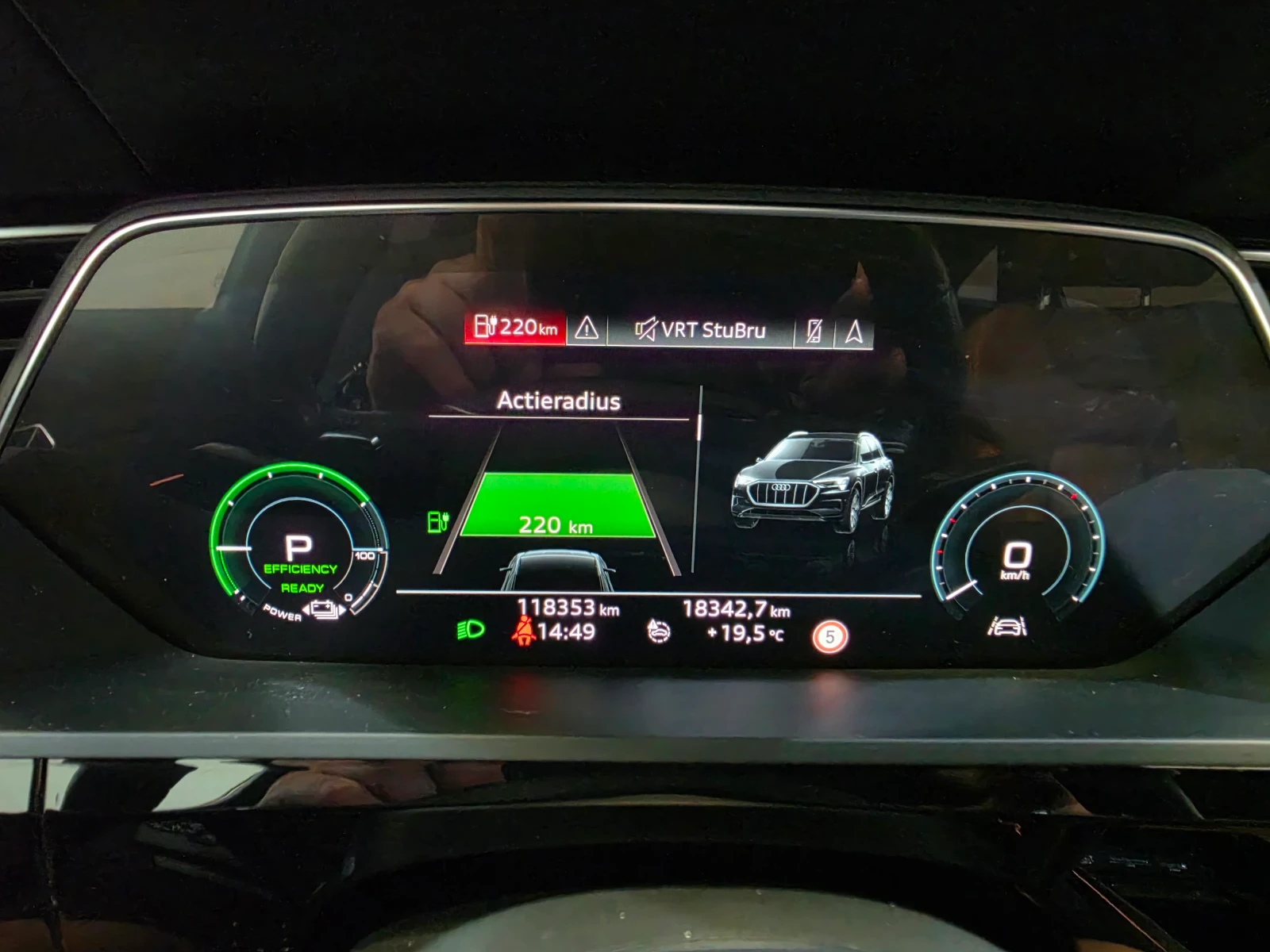 Audi E-Tron 55 Sportback Pano LED-Matrix Virtual Head-up, снимка 9 - Автомобили и джипове - 55349203