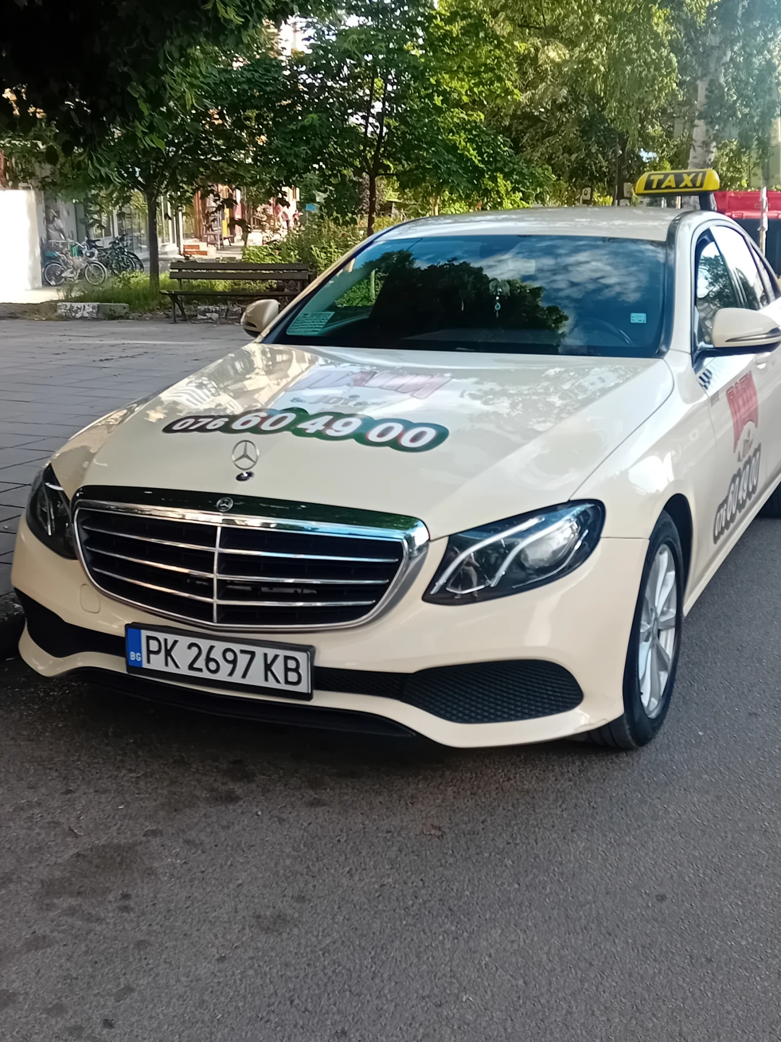 Mercedes-Benz E 200 654, снимка 2 - Автомобили и джипове - 55546879