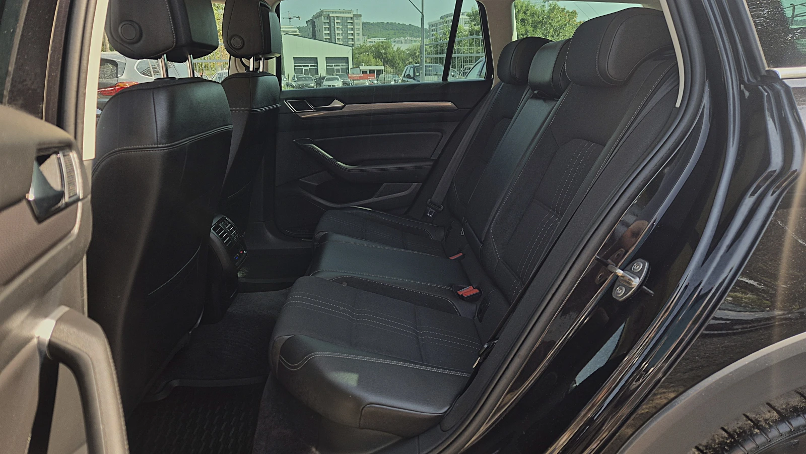 VW Alltrack 4MOTION   РЕАЛНИ КМ.  !!, снимка 9 - Автомобили и джипове - 55575037