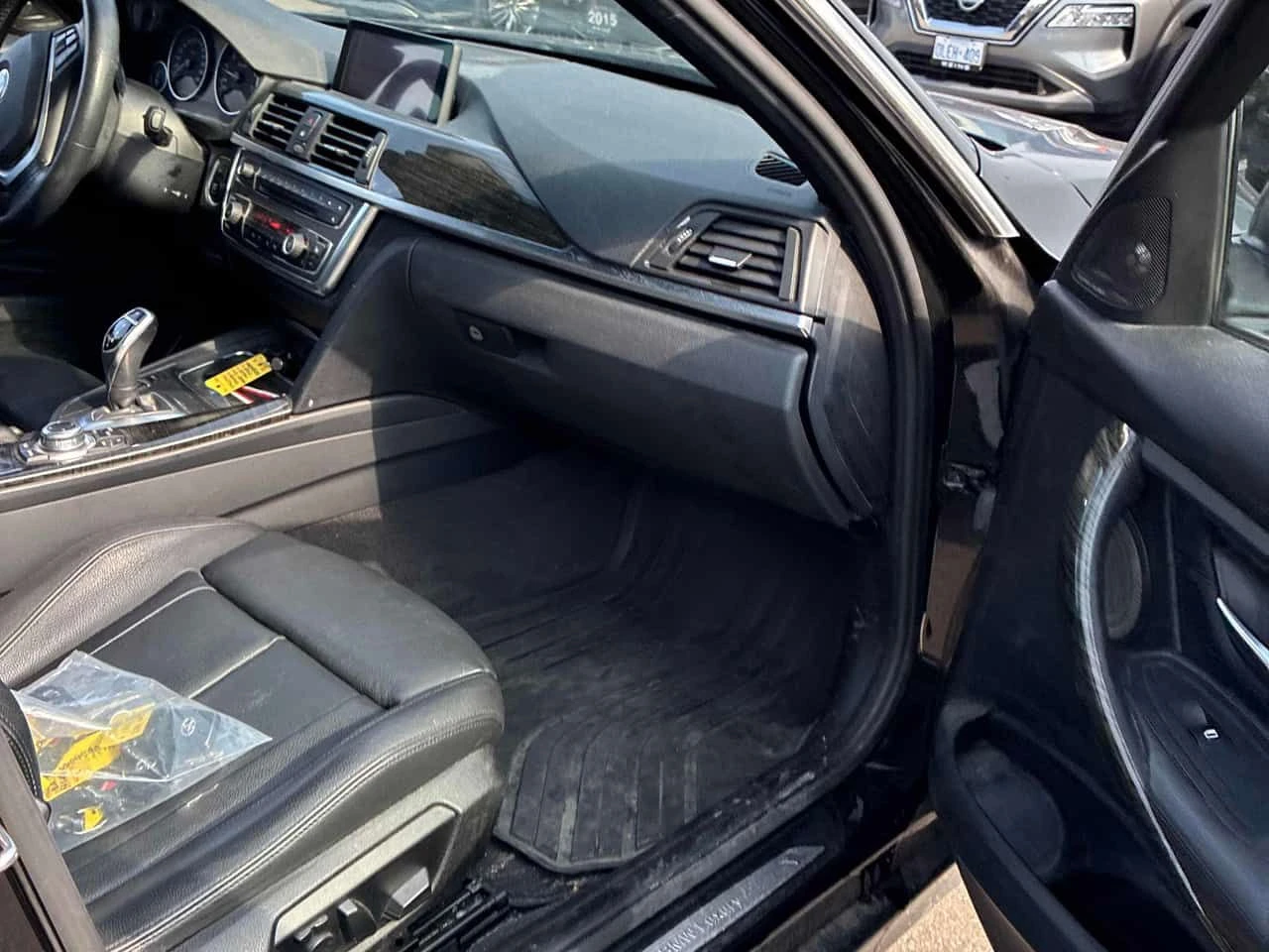 BMW 335 * 335i xDrive * АВТОКРЕДИТ БЕЗ ПЪРВОНАЧАЛНА ВНОСКА, снимка 15 - Автомобили и джипове - 55713401