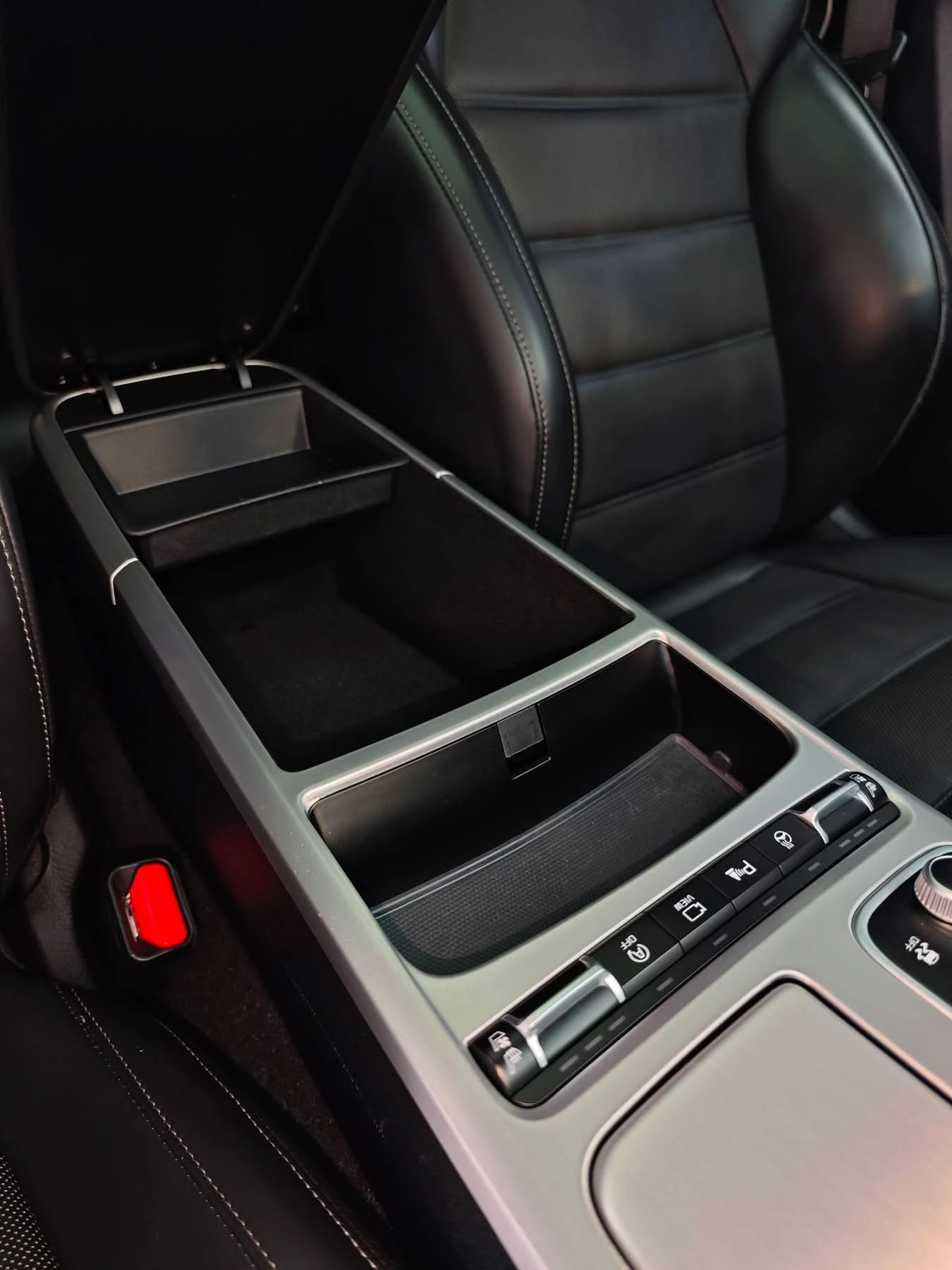 Kia Stinger, снимка 8 - Автомобили и джипове - 55737204