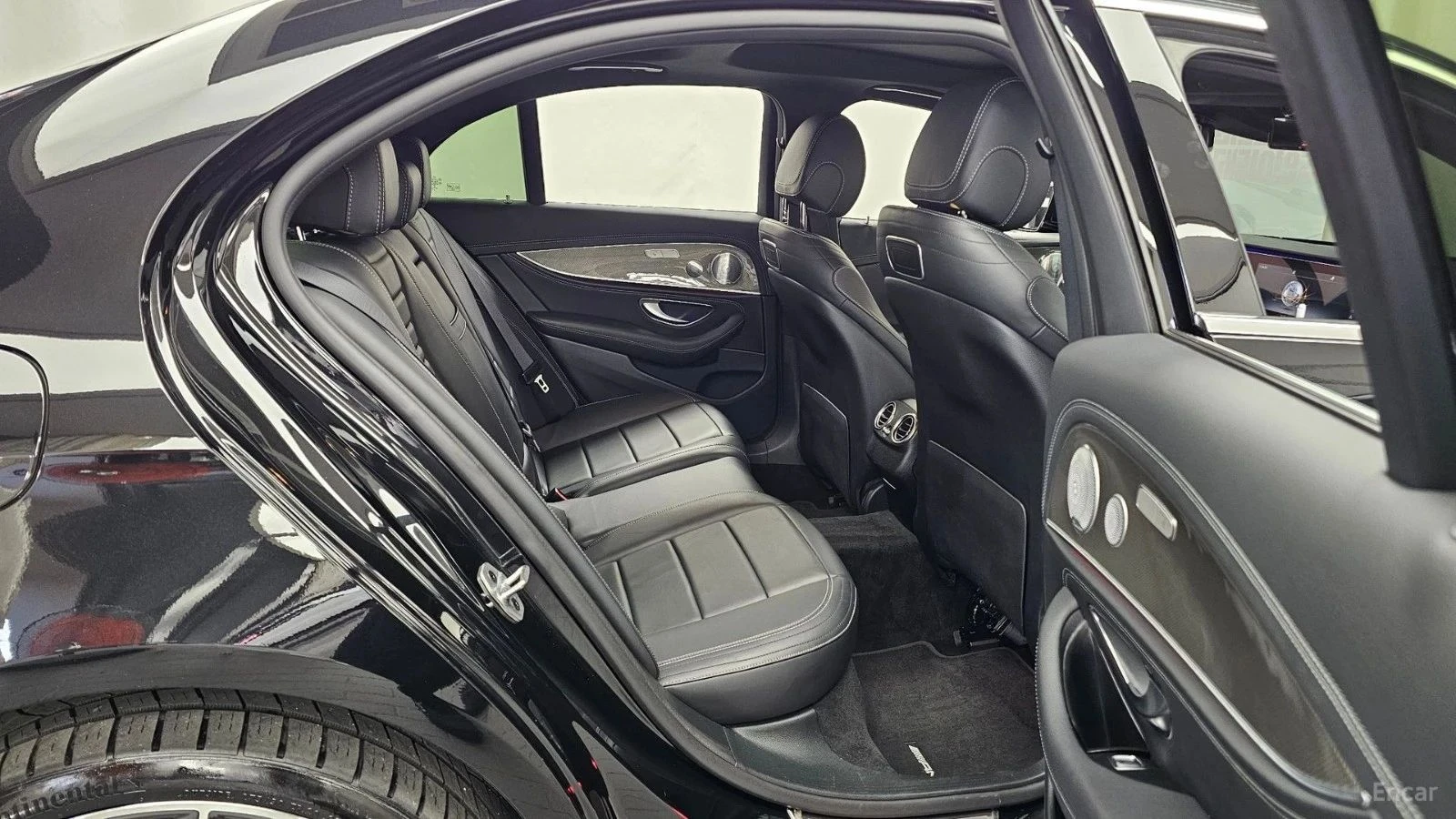 Mercedes-Benz E 350, снимка 10 - Автомобили и джипове - 56726890