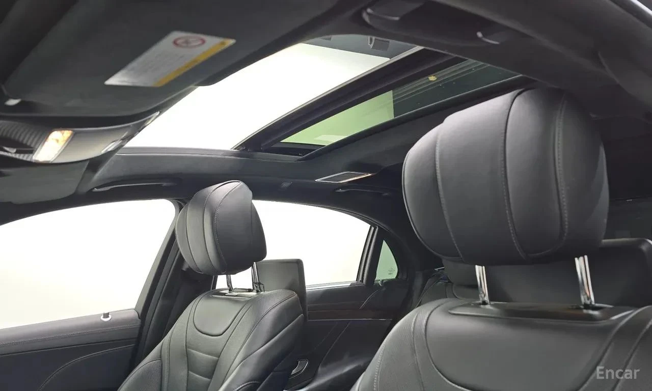Mercedes-Benz S 560, снимка 14 - Автомобили и джипове - 56736828