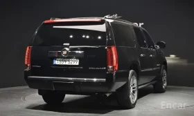 Cadillac Escalade ESV, снимка 17