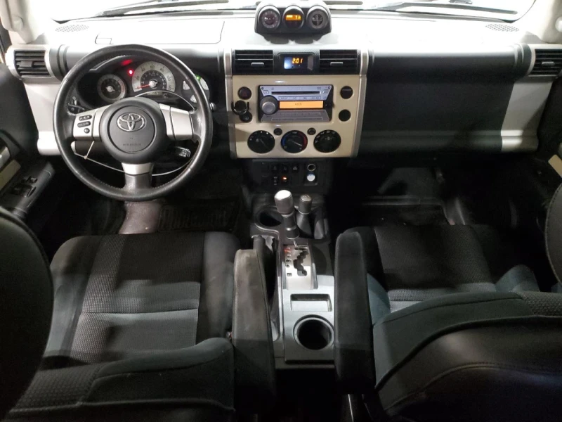 Toyota Fj cruiser TRD, снимка 7 - Автомобили и джипове - 48512848