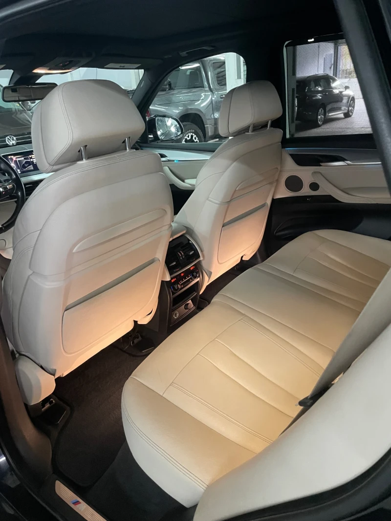 BMW X5 Mperformance/Face/Панор/подгр/вакум/digital/TOP!!!, снимка 14 - Автомобили и джипове - 49866912