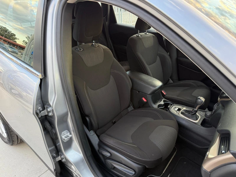 Jeep Cherokee 2.2 Multijet 4WD Навигация/Автомат/Собствен лизинг, снимка 12 - Автомобили и джипове - 50990027