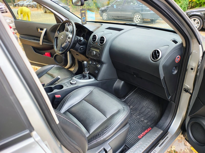 Nissan Qashqai, снимка 10 - Автомобили и джипове - 52270142