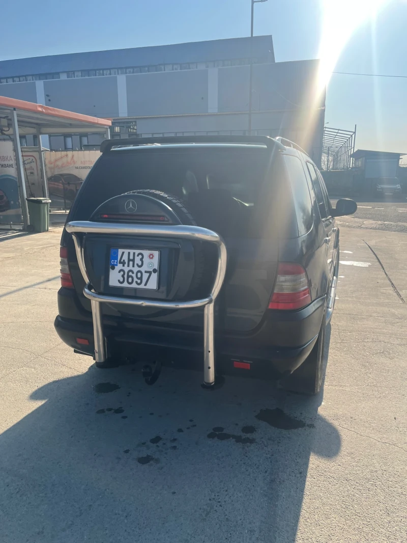 Mercedes-Benz ML 320, снимка 5 - Автомобили и джипове - 53293736
