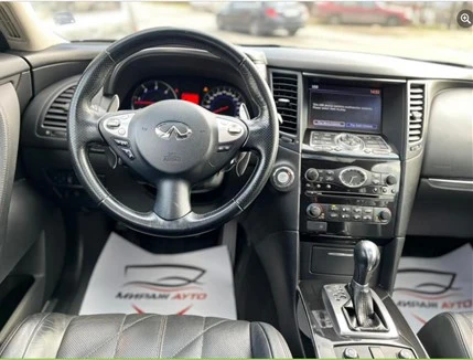 Infiniti Fx 30, снимка 9 - Автомобили и джипове - 49533907