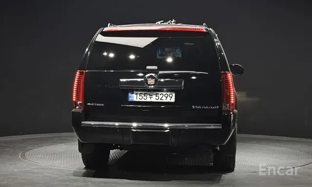 Cadillac Escalade ESV, снимка 16 - Автомобили и джипове - 55793347