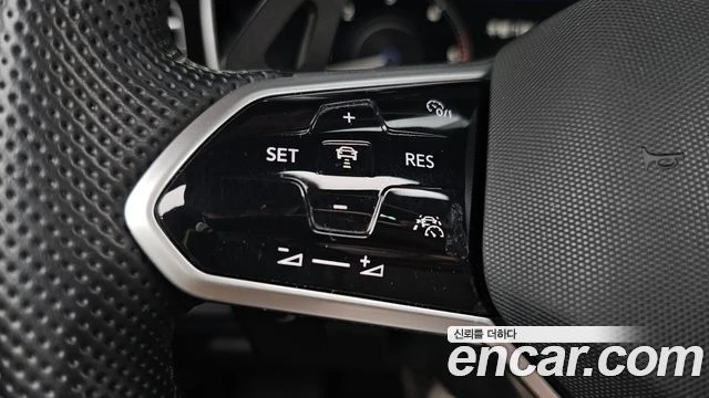 VW Touareg 3.0TDI R-Line| 360| HEAD UP| PANO| ПАМЕТ| ОБДУХ, снимка 7 - Автомобили и джипове - 55903096