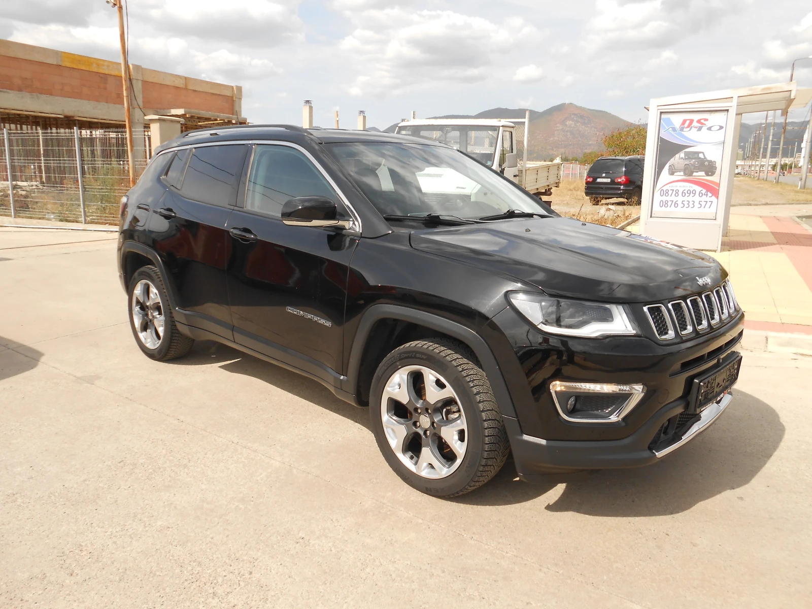 Jeep Compass 4x4-Gpl-Navi-DVD-Tv-Kameri-Euro-6D-Keyless - изображение 3