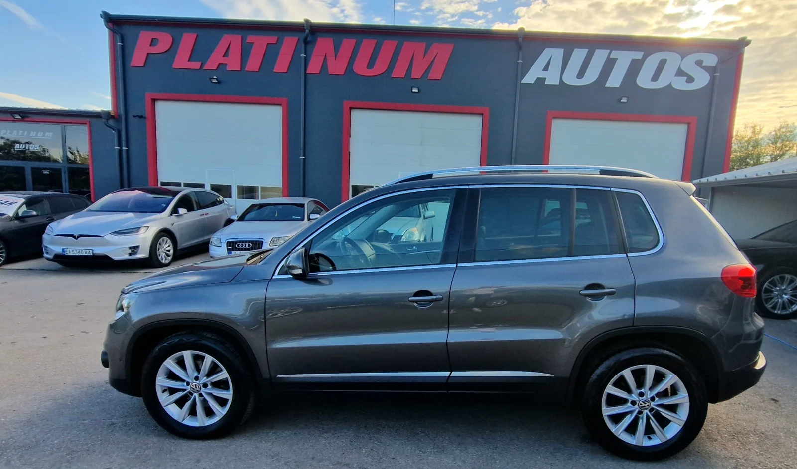 VW Tiguan 2.0TDI/110K.C/PANORAMA/PODGREV - изображение 7