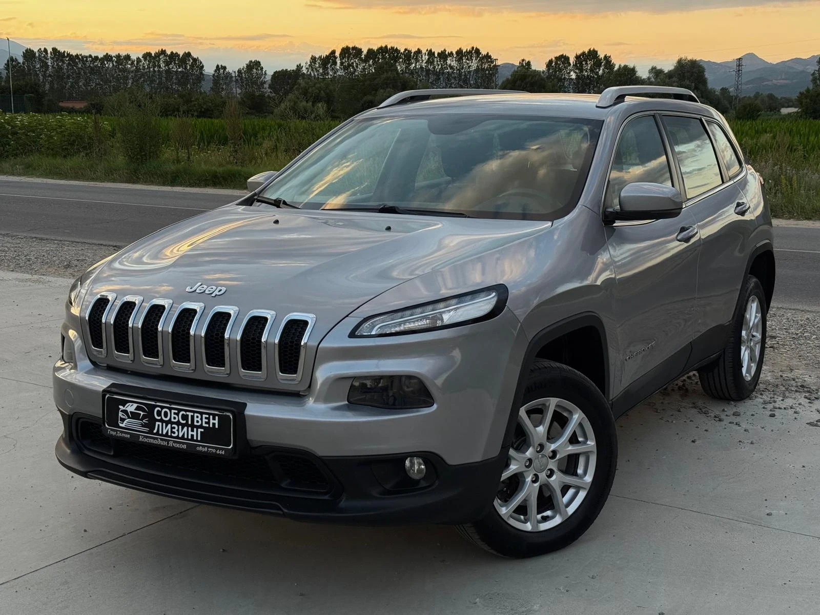Jeep Cherokee 2.2 Multijet 4WD Навигация/Автомат/Собствен лизинг - изображение 8