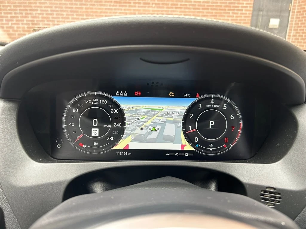 Jaguar F-PACE  - изображение 5