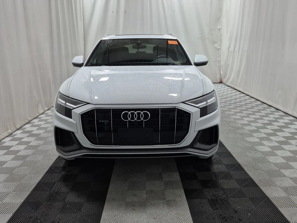 Audi Q8 * PROGRESSIV * CARFAX * БЕЗ ПЪРВОНАЧАЛНА ВНОСКА - изображение 2