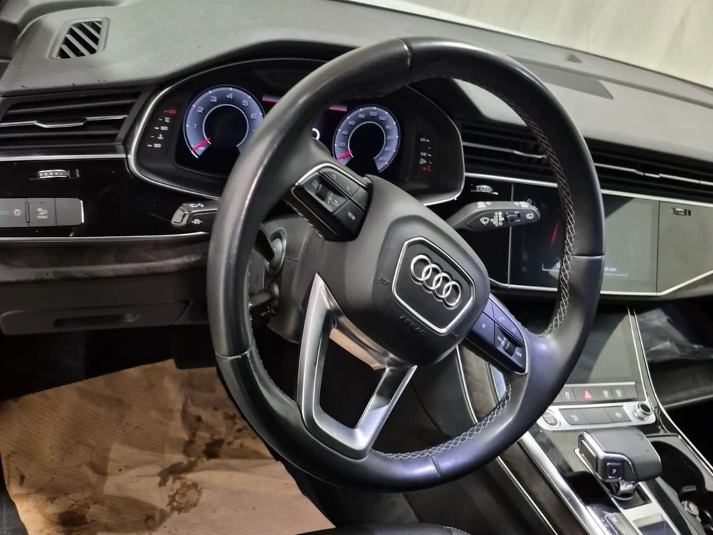 Audi Q8 * PROGRESSIV * CARFAX * БЕЗ ПЪРВОНАЧАЛНА ВНОСКА - изображение 10