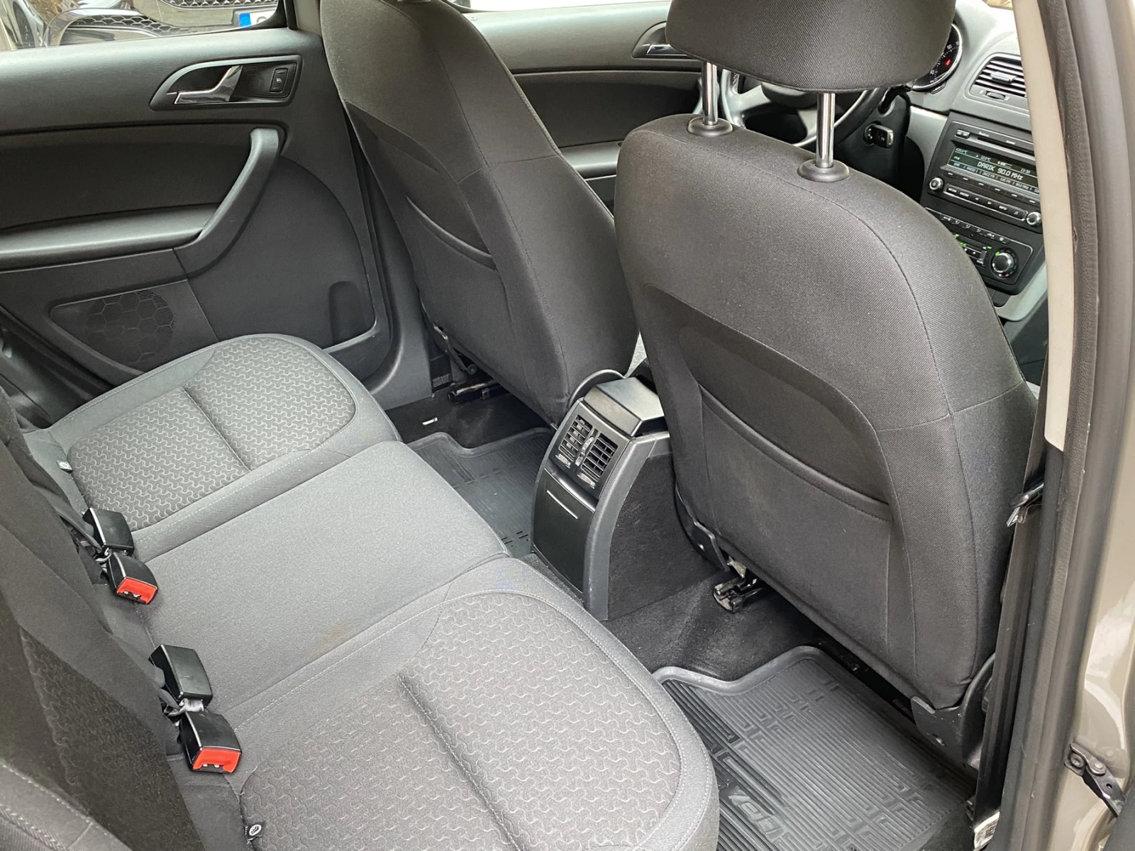 Skoda Yeti 2.0TDI/44/140/  | Mobile.bg   13